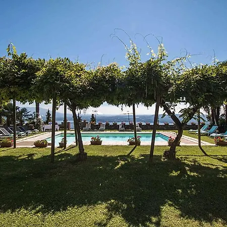 Apartment San Salvatore Sleeps 4 With Pool *