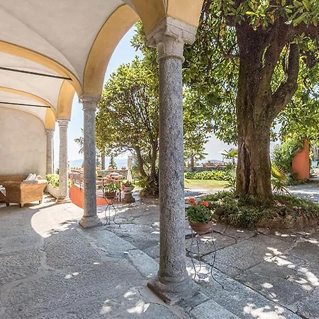 Apartment San Salvatore Sleeps 4 With Pool